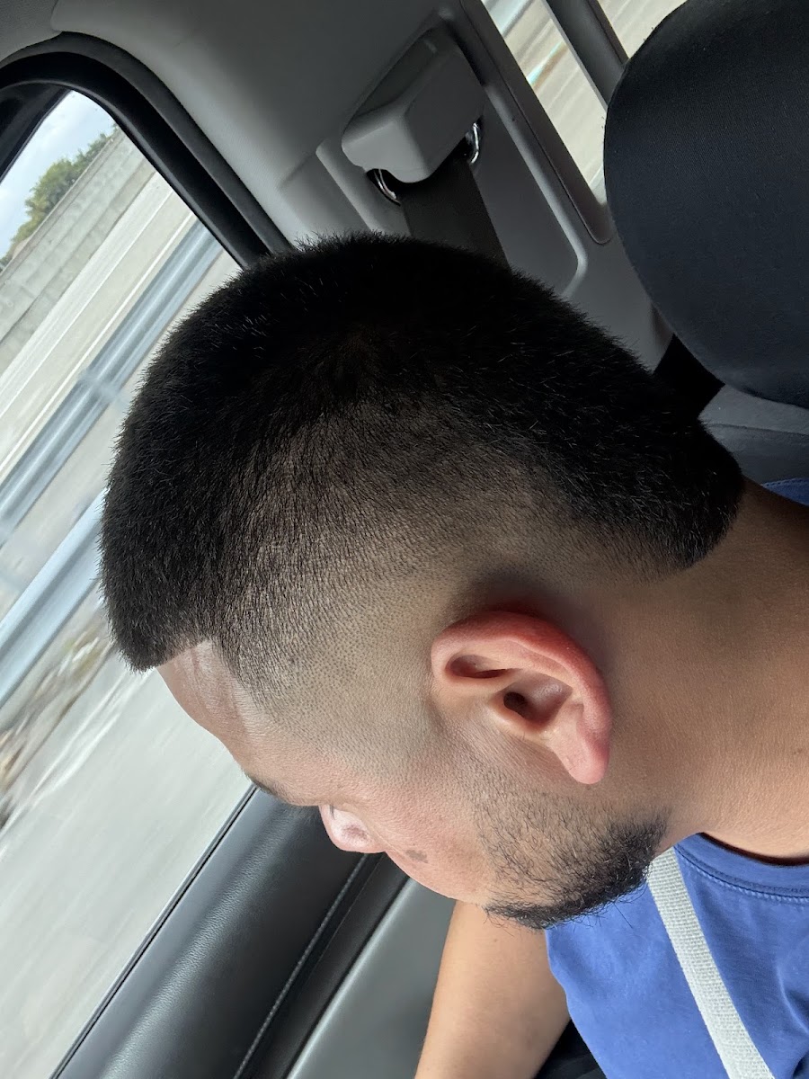 Moya Barber Shop - photo 9